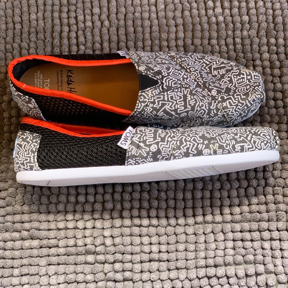 Limited Edition Toms